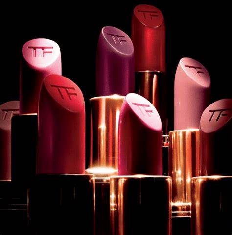 Opulence Personified: The Glamour of Tom Ford Beauty Lipsticks